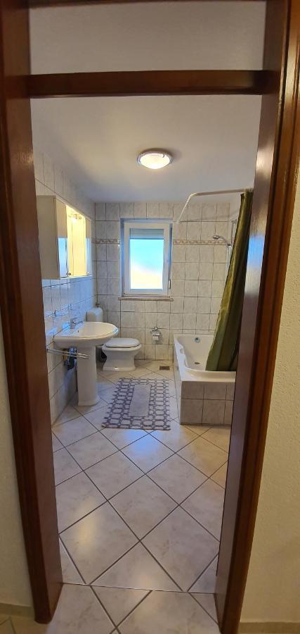Apartmani Krajnovic Fazana Bagian luar foto