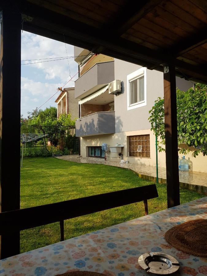 Apartmani Krajnovic Fazana Bagian luar foto