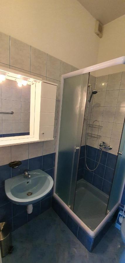 Apartmani Krajnovic Fazana Bagian luar foto