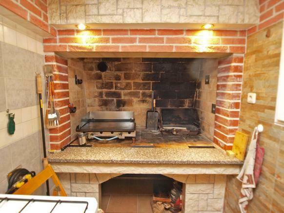 Apartmani Krajnovic Fazana Bagian luar foto